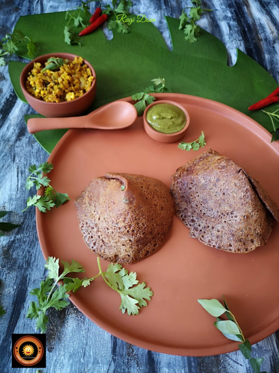 Ragi Dosa with Paneer Bhurjee 